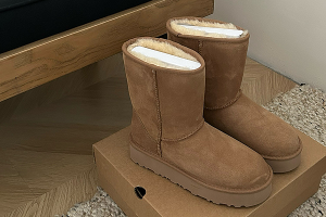 Botas de Nieve Unisex de Media Pantorrilla con Suela Gruesa y Piel de Oveja